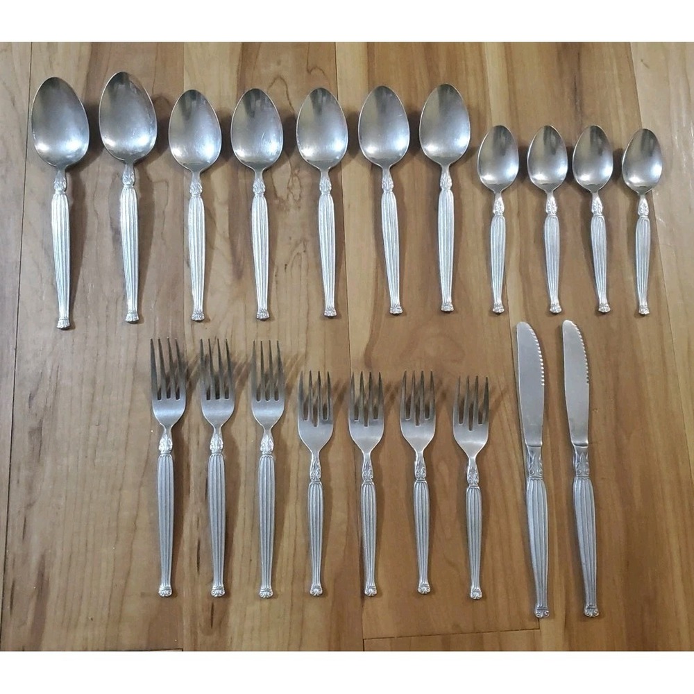 Lot 20 Pcs Stainless Steel Japan Flatware Vtg Unknown Maker Tiara MCM